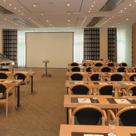 Plaza Premium Koeln 